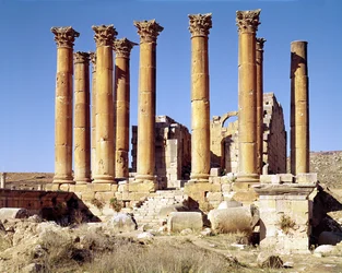 Vista do Templo de Ártemis, construído em c.386 dC